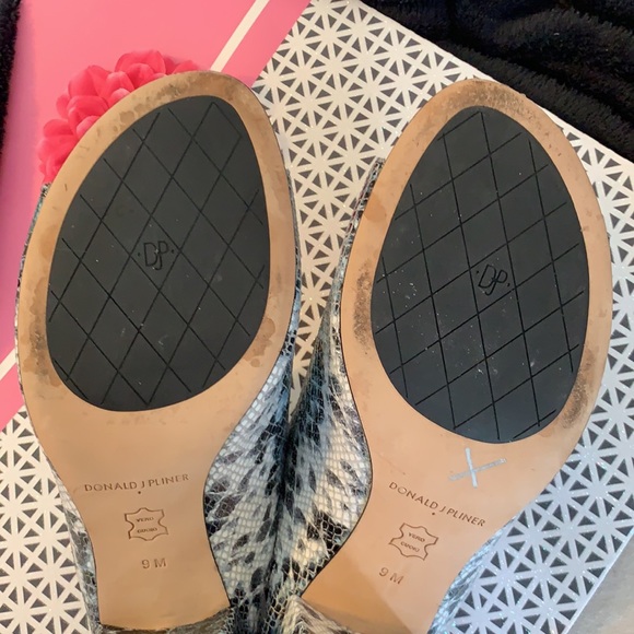 Donald J Pliner open toe rainbow sandal heel - Picture 5 of 6